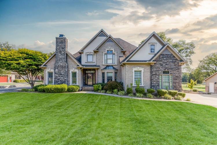 Exterior of THE ABOVE NASHVILLE TRANQUILITY ESTATE